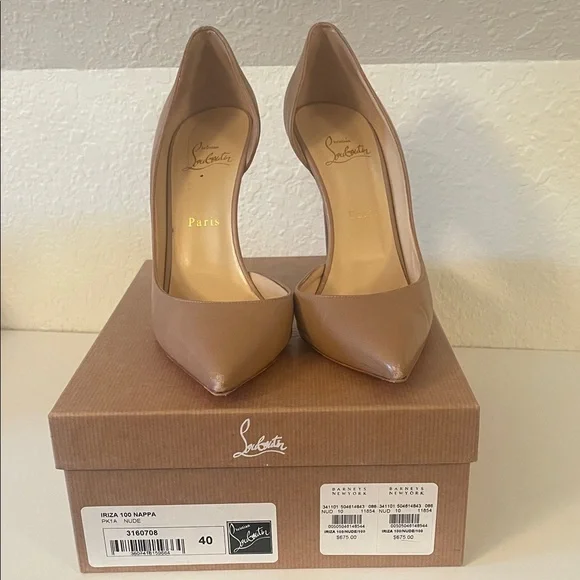 Christian Louboutin Nude Pointed Pumps - Picture 1 of 10